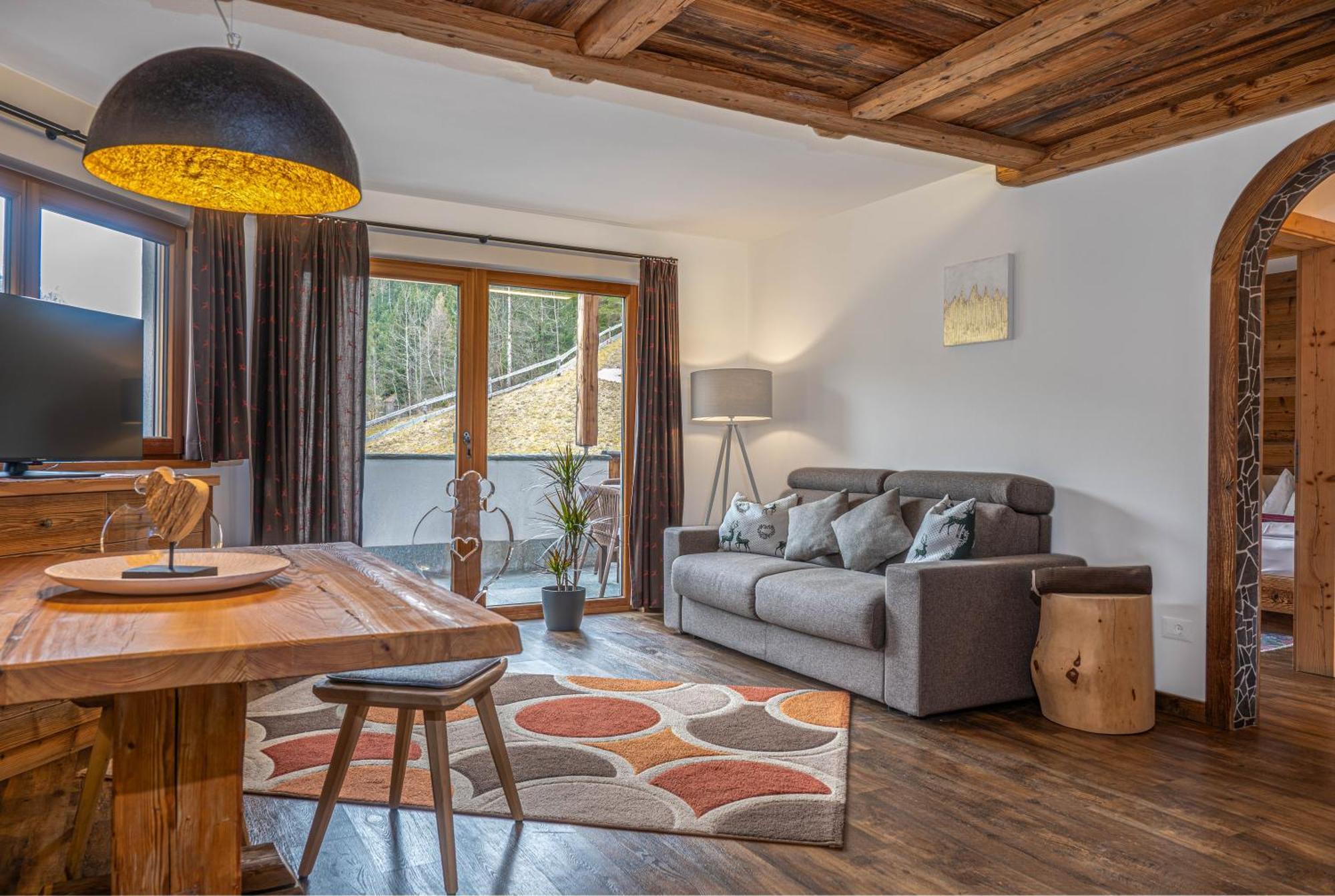 Alpine Mountain Chalet San Vigilio Di Marebbe Exterior photo