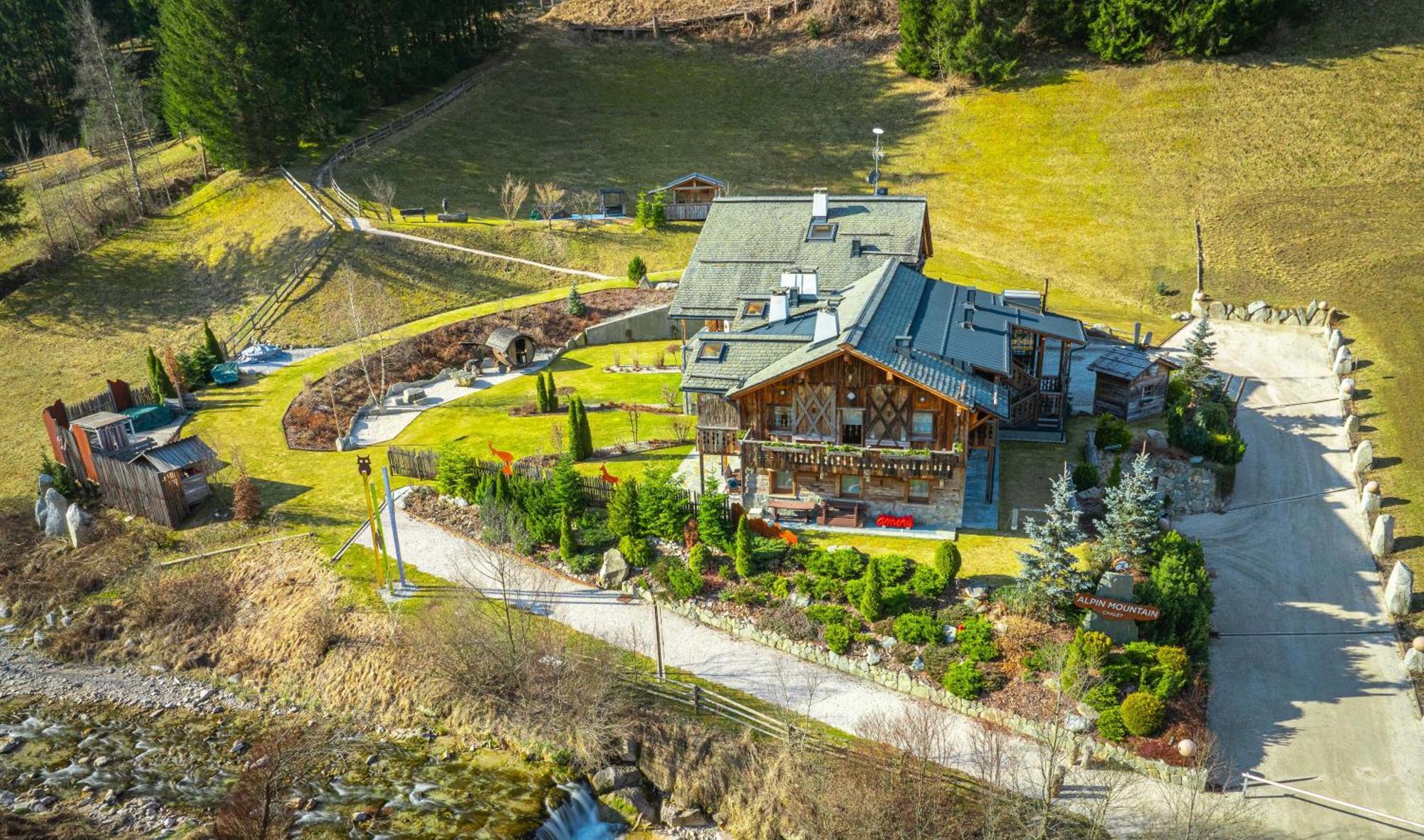 Alpine Mountain Chalet San Vigilio Di Marebbe Exterior photo