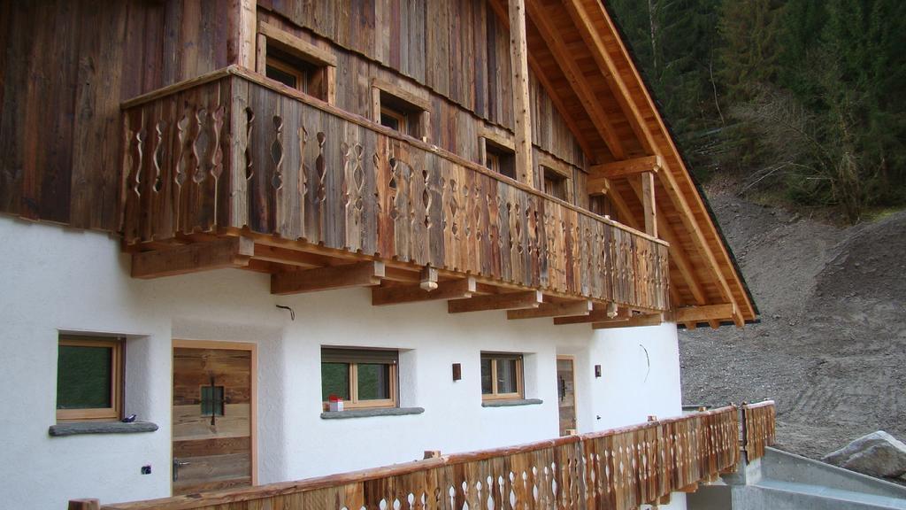Alpine Mountain Chalet San Vigilio Di Marebbe Exterior photo
